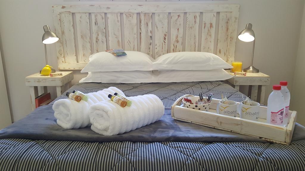 Albatross Guesthouse Langebaan Exteriör bild